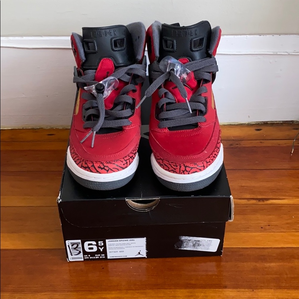 Jordans 6.5y